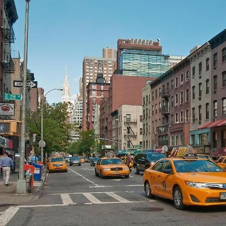 Mid Town East Street Apartments Next To Times Square Nova York Exterior foto