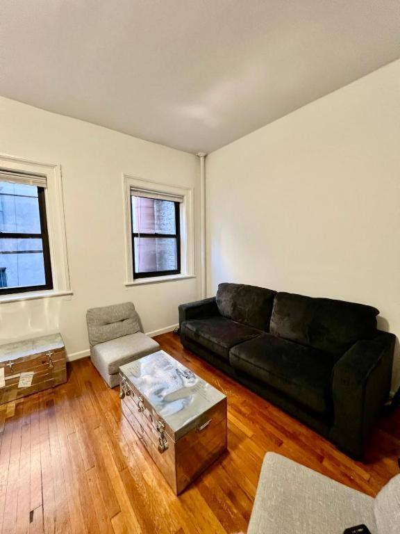 Mid Town East Street Apartments Next To Times Square Nova York Exterior foto